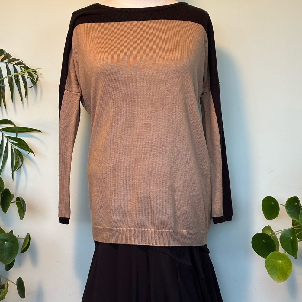 Calvin Klein Tan and Black Women's Sweater